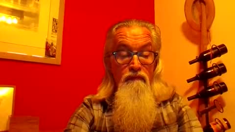 Snapshot of grybear60 chatting on 01-12-26, 07:35 Grybear online show from 01-12-26, 07:35