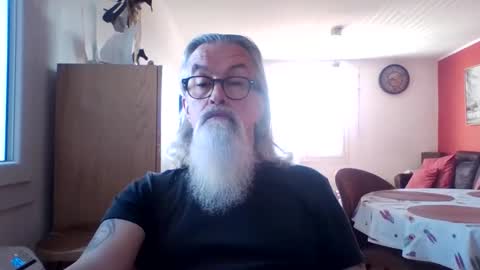 Snapshot of grybear60 chatting on 02-23-26, 08:22 Grybear online show from 02-23-26, 08:22