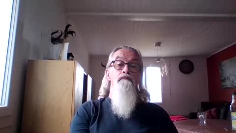 Snapshot of grybear60 chatting on 03-08-26, 09:13 Grybear online show from 03-08-26, 09:13