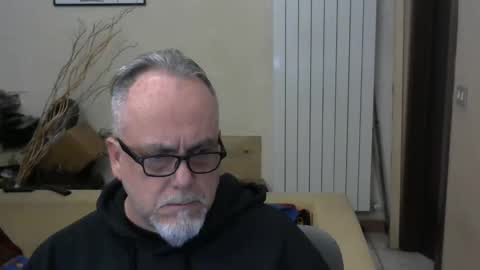 Snapshot of grz65 chatting on 03-01-25, 07:08 GRIZZLY65 online show from 03-01-25, 07:08