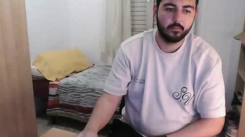 Snapshot of gsendra chatting on 12-02-24, 04:53 gsendra online show from 12-02-24, 04:53