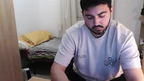 Snapshot of gsendra chatting on 12-11-24, 03:26 gsendra online show from 12-11-24, 03:26