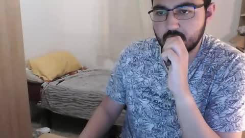 Snapshot of gsendra chatting on 12-15-24, 04:04 gsendra online show from 12-15-24, 04:04