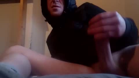 Snapshot of gsxrsrad84 chatting on 12-14-25, 09:14 gsxrsrad84 online show from 12-14-25, 09:14