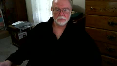 Gary online show from 04-05-26, 01:19