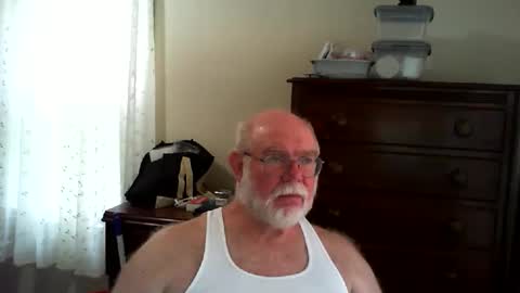 Gary online show from 05-20-26, 01:17
