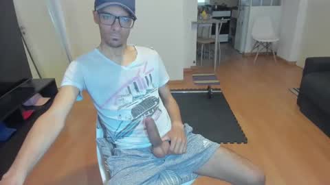 guachin_new online show from 09-20-25, 01:34