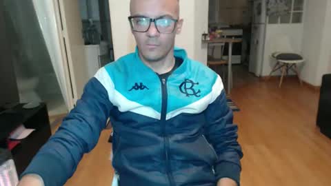 guachin_new online show from 05-06-26, 03:57