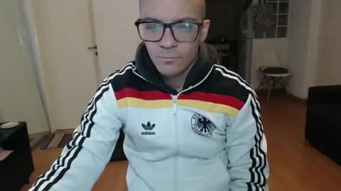 guachin_new online show from 05-10-26, 06:35