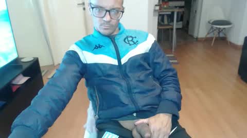 guachin_new online show from 05-26-26, 08:16
