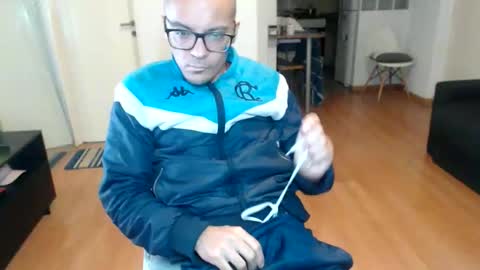 guachin_new online show from 06-07-26, 02:59