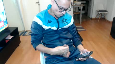 guachin_new online show from 06-12-26, 11:03