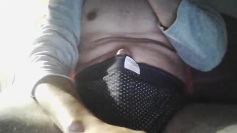 Snapshot of guapete_21x chatting on 12-22-25, 05:59 guapete 21x online show from 12-22-25, 05:59