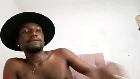 guapoj online show from 02-19-25, 08:10