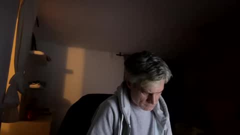 Snapshot of guardiannif_ chatting on 02-02-25, 09:45 guardiannif_ online show from 02-02-25, 09:45