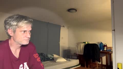 Snapshot of guardiannif_ chatting on 02-16-25, 05:37 guardiannif_ online show from 02-16-25, 05:37