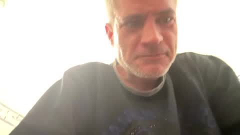 Snapshot of guardiannif_ chatting on 03-02-25, 03:27 guardiannif_ online show from 03-02-25, 03:27