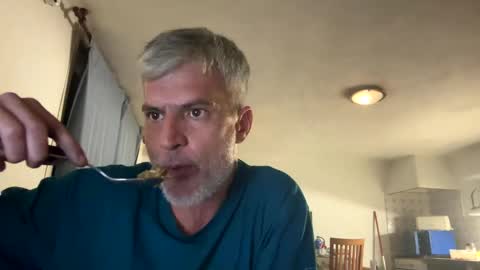 Snapshot of guardiannif_ chatting on 03-07-25, 10:32 guardiannif_ online show from 03-07-25, 10:32