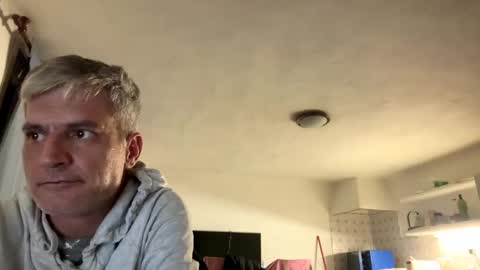 Snapshot of guardiannif_ chatting on 03-10-25, 06:45 guardiannif_ online show from 03-10-25, 06:45