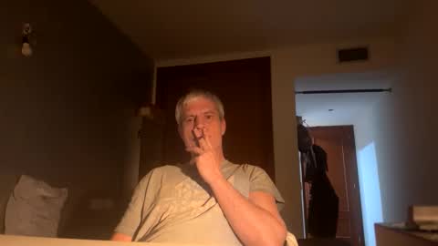 Snapshot of guardiannif_ chatting on 12-20-25, 12:29 guardiannif_ online show from 12-20-25, 12:29