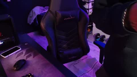 Guayaco  online show from 02-28-26, 06:42