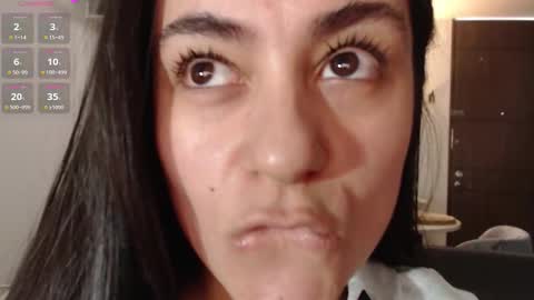 Elena online show from 10-20-25, 06:52