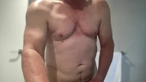 Snapshot of guesswhatigot2 chatting on 01-04-25, 10:34 guesswhatigot2 online show from 01-04-25, 10:34