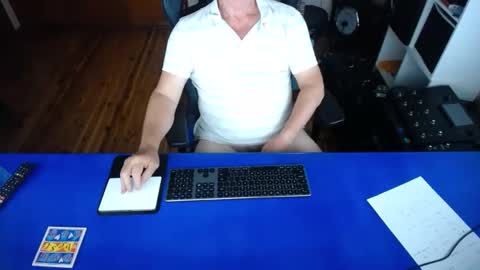 Snapshot of guesswhatigot2 chatting on 02-03-25, 08:24 guesswhatigot2 online show from 02-03-25, 08:24