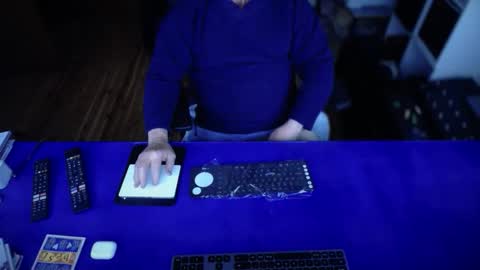 Snapshot of guesswhatigot2 chatting on 09-13-25, 12:05 guesswhatigot2 online show from 09-13-25, 12:05