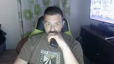 guillaume666286050 online show from 06-15-26, 04:58
