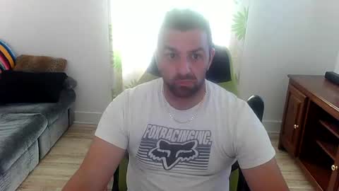 guillaume666286050 online show from 07-10-26, 06:43