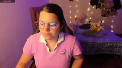 Hello Im Julieta Im 25 years old welcome to my room have fun and be happy. online show from 12-09-24, 02:13