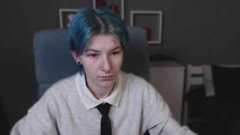 guitarandangell online show from 10-20-25, 05:08