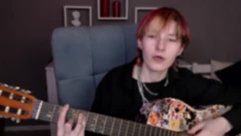 guitarandangell online show from 04-06-26, 04:46