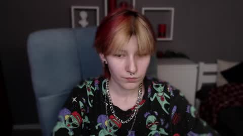 guitarandangell online show from 04-09-26, 06:19