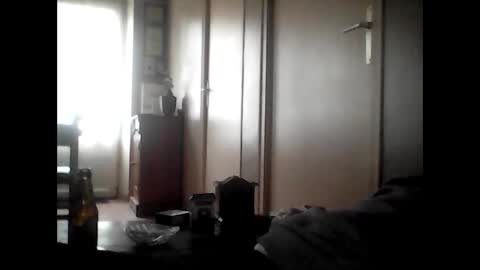 Snapshot of guizmeau72 chatting on 12-07-24, 03:08 guizmeau72 online show from 12-07-24, 03:08