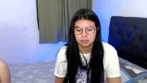 Snapshot of gumball_room chatting on 12-18-24, 12:43 Vane blonde and Hazell black hair online show from 12-18-24, 12:43