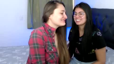 Snapshot of gumball_room chatting on 01-13-25, 06:27 Vane blonde and Hazell black hair online show from 01-13-25, 06:27