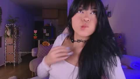 Snapshot of gummysaurus chatting on 07-08-26, 01:10 S online show from 07-08-26, 01:10