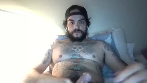 Snapshot of gunnerkills22 chatting on 12-17-25, 01:50 gunnerkills22 online show from 12-17-25, 01:50