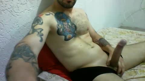 Snapshot of gustavyuri chatting on 10-03-25, 04:42 Gustav online show from 10-03-25, 04:42