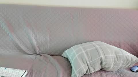Snapshot of guy_liam1 chatting on 05-01-26, 02:10 guy_liam1 online show from 05-01-26, 02:10