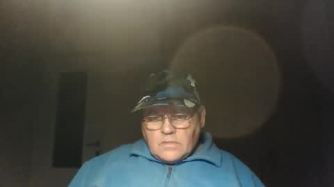 guyboy73 online show from 10-19-25, 07:03