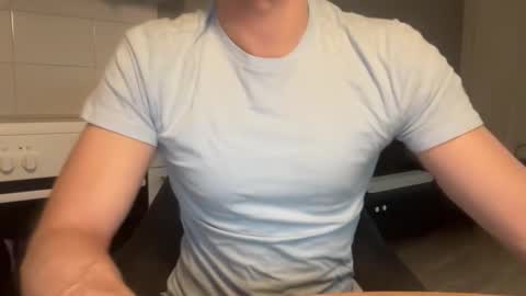 Snapshot of guyfromfinland1981 chatting on 01-12-26, 07:24 NaughtyFitHusband online show from 01-12-26, 07:24