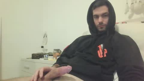 Snapshot of gvmnn988 chatting on 12-22-24, 04:27 gvmnn988 online show from 12-22-24, 04:27