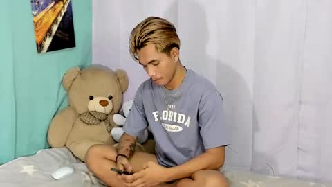 Snapshot of gwapoako100 chatting on 12-10-24, 07:05 Pitz Sonido Herndon online show from 12-10-24, 07:05