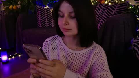 Snapshot of gwenhilton chatting on 03-12-25, 08:41 gwenhilton online show from 03-12-25, 08:41