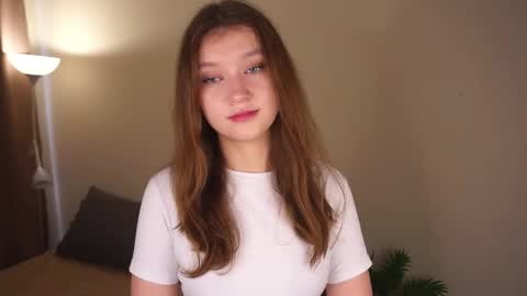 Molly online show from 06-07-26, 05:33