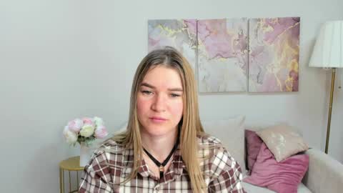 gwensmitt online show from 06-07-26, 10:13