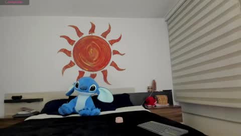   online show from 04-23-26, 12:45